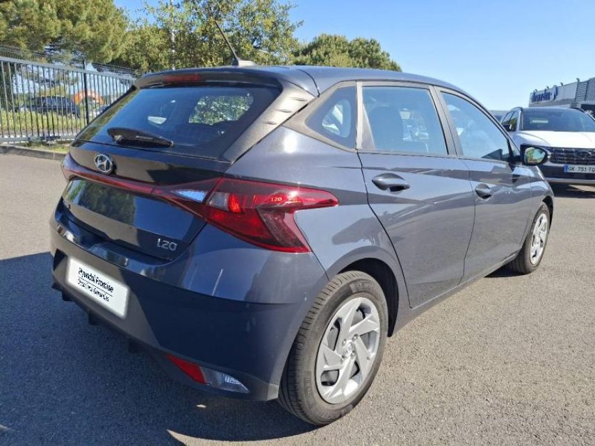 56000 : Hyundai Vannes - Park Lann Automobiles - HYUNDAI i20 - i20 - Aurora Grey Métal - Traction - Essence