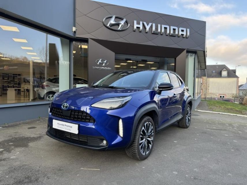 50300 : Hyundai Avranches - GCA - TOYOTA Yaris Cross - Yaris Cross - Bleu Kyanite/Toit Noir Métallisé (M) - Traction - Hybride : Essence/Electrique