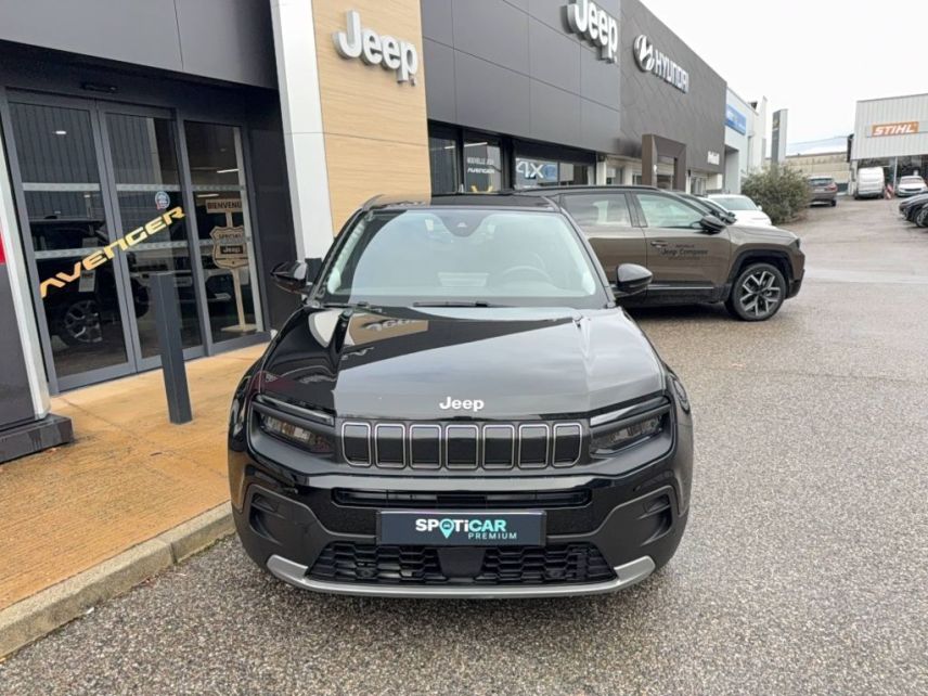 04100 : Hyundai Manosque - Pedinielli - JEEP AVENGER Altitude - AVENGER - NOIR - Boîte manuelle - Essence sans plomb