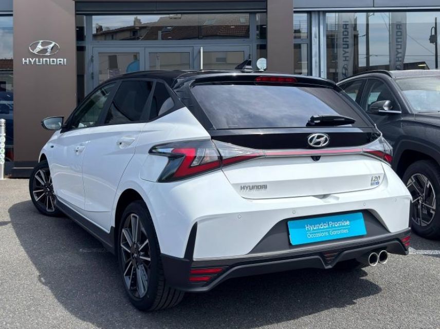 95100 : Hyundai Argenteuil - BNA - HYUNDAI i20 - i20 - Polar White Métal/Toit/rétros Black - Traction - Essence/Micro-Hybride