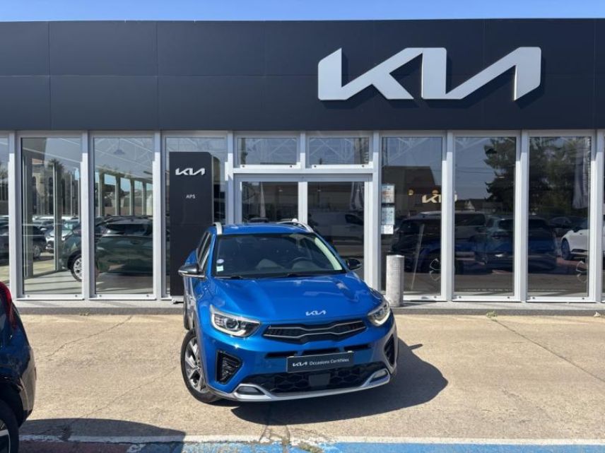 89100 : Hyundai Sens - APS - KIA Stonic - Stonic - Bleu Azur métallisé - Traction - Essence
