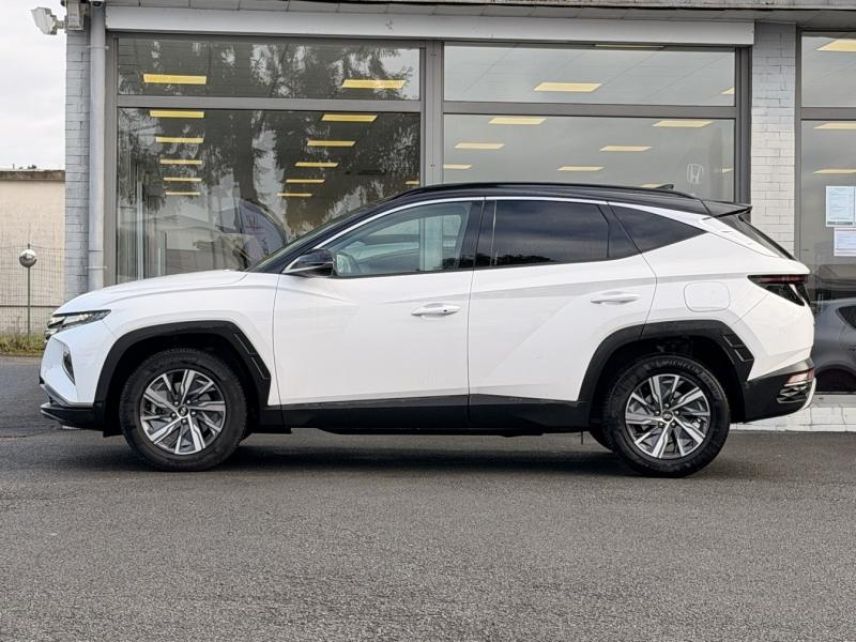 57200 : Hyundai Sarreguemines - Theobald Automobiles - HYUNDAI Tucson - Tucson - Serenity White Métal/Toit/rétros Black - Traction - Hybride : Essence/Electrique