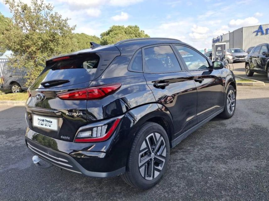 56000 : Hyundai Vannes - Park Lann Automobiles - HYUNDAI Kona - Kona - Phantom Black Métal - Traction - Electrique