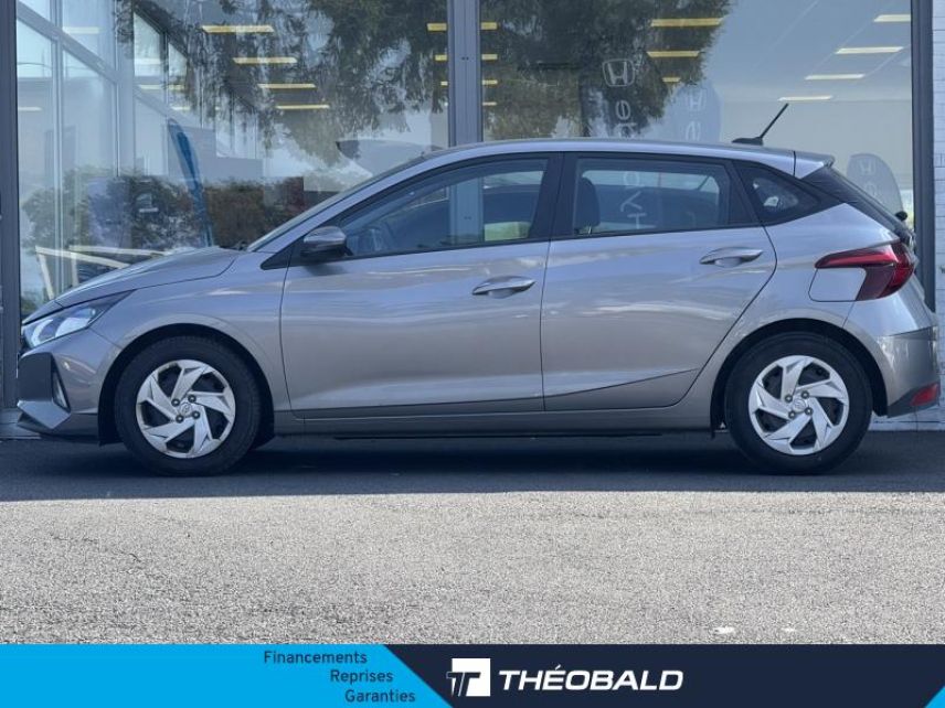 57200 : Hyundai Sarreguemines - Theobald Automobiles - HYUNDAI i20 - i20 - Elemental Brass Métal - Traction - Essence