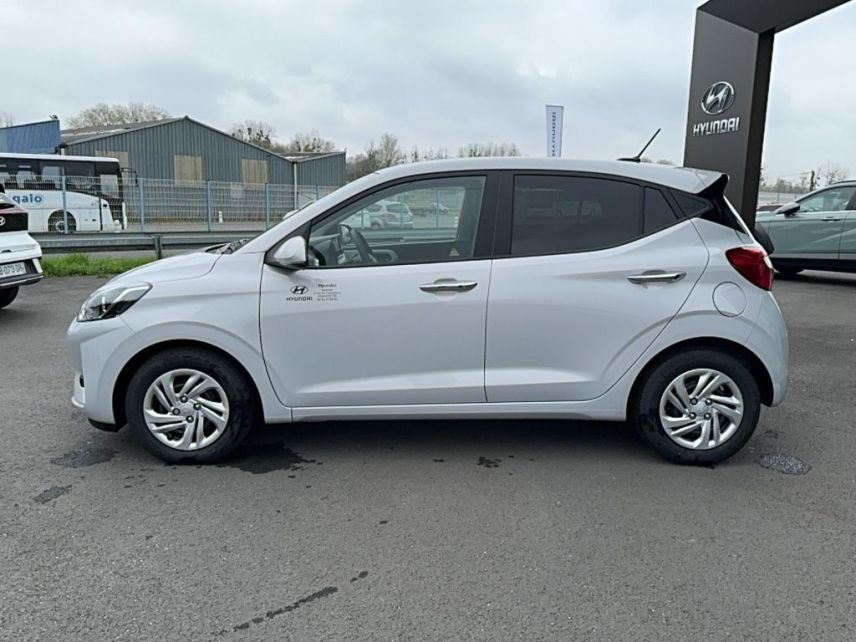 85000 : Hyundai MoceanRent | La Roche-sur-Yon - Océane Auto - HYUNDAI i10 Creative - i10 III - Gris - Boîte manuelle - Essence sans plomb