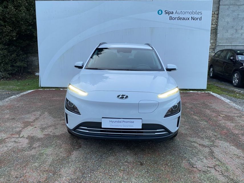 33110 : Hyundai Bordeaux Nord Le Bouscat - Sipa Automobiles - HYUNDAI KONA ELECTRIC Intuitive - KONA - BLANC - Automate à fonct. Continu - Courant électrique