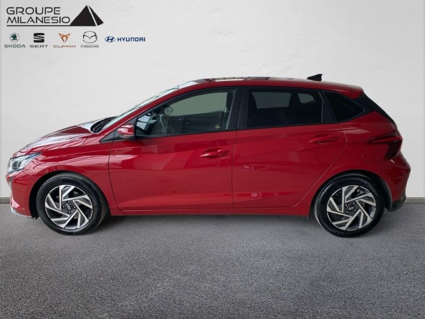 13300 : Hyundai Salon de Provence - Cap Milanesio - HYUNDAI i20 Intuitive - i20 III - Rouge - Automate sequentiel - Essence sans plomb