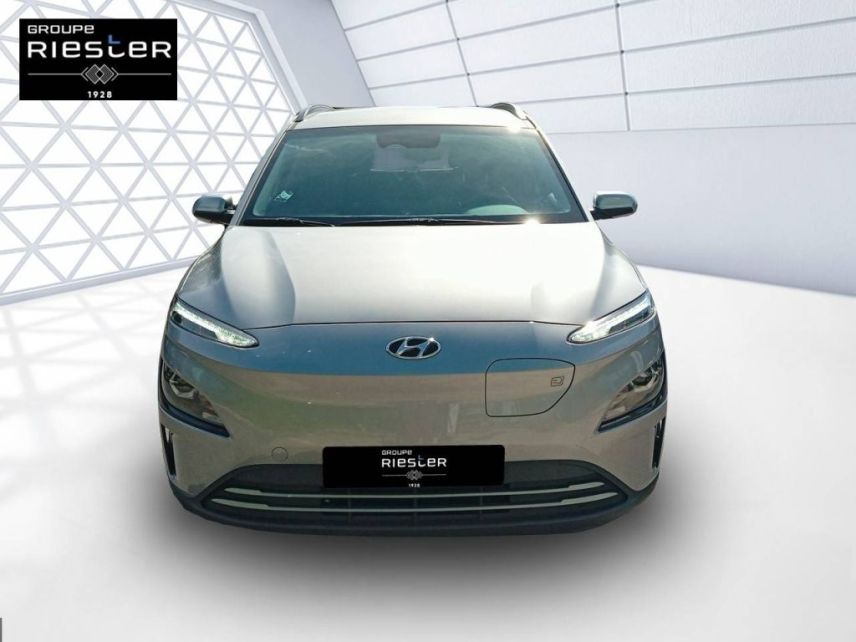 77600 : Hyundai Bussy-Saint-Georges - Protea by Riester - HYUNDAI KONA ELECTRIC Intuitive - KONA ELECTRIQUE - Gris - Automate à fonct. Continu - Courant électrique