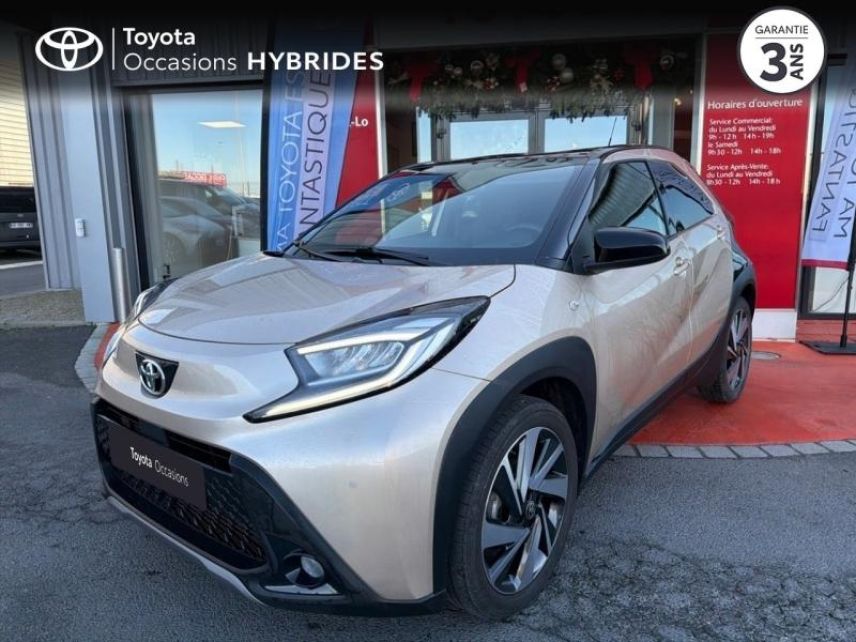 50000 : Hyundai Saint-Lô - GCA - TOYOTA Aygo X - Aygo X - Bi ton beige gingembre   noir - Traction - Essence