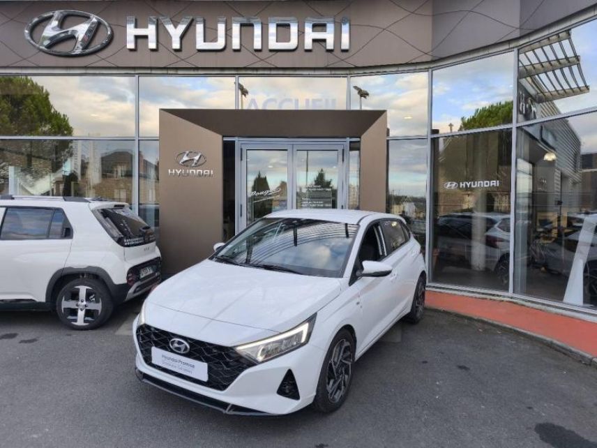 19100 : Hyundai Brive-la-Gaillarde - Garage Pouget - HYUNDAI i20 - i20 - Polar White - Traction - Essence/Micro-Hybride