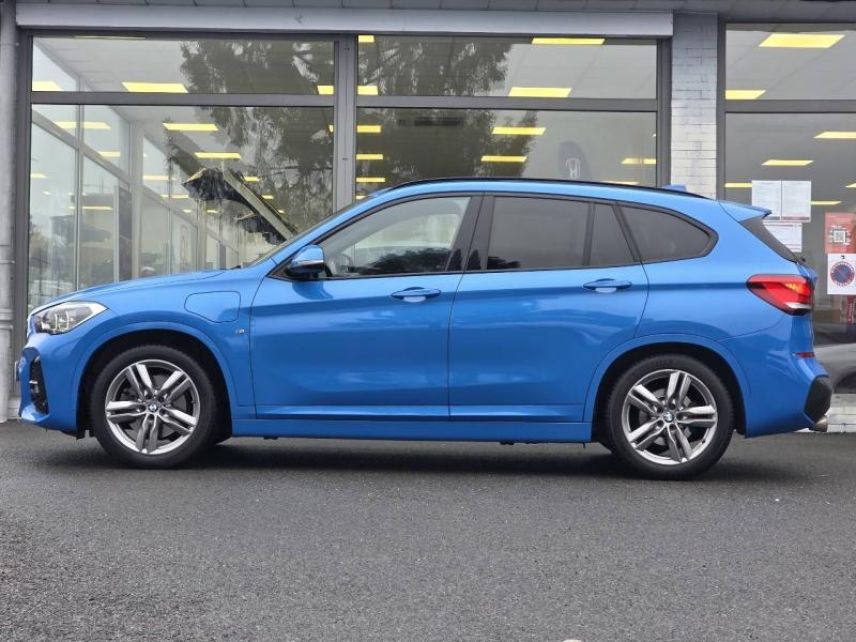 57200 : Hyundai Sarreguemines - Theobald Automobiles - BMW X1 - X1 - M Misano Blau - Transmission intégrale - Hybride rechargeable : Essence/Electrique