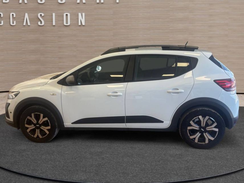 83130 : Hyundai Toulon - Autodif SAS - Groupe BALDASSARI - DACIA SANDERO Stepway Expression - SANDERO III - BLANC - Boîte manuelle - Essence sans plomb