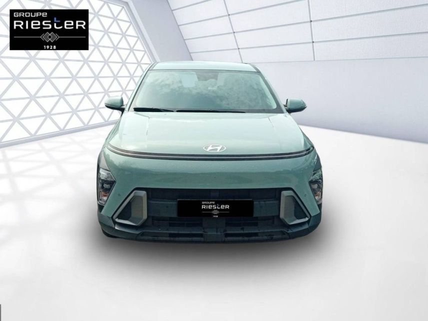 77600 : Hyundai Bussy-Saint-Georges - Protea by Riester - HYUNDAI KONA Intuitive - KONA II - VERT - Automate sequentiel - Essence / Courant électrique