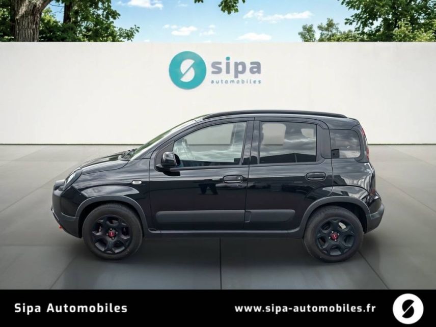 33140 : Hyundai Bordeaux Sud Villenave d'Ornon - Sipa Automobiles - FIAT PANDA Cross - PANDA (10/2022-10/2025) - Noir - Boîte manuelle - Essence sans plomb