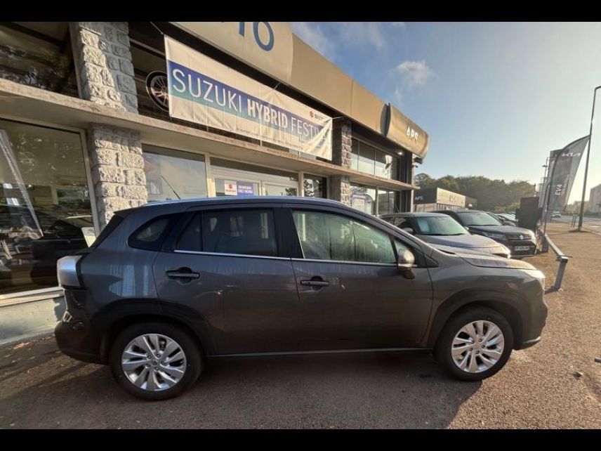 89100 : Hyundai Sens - APS - SUZUKI S-Cross - S-Cross - Titan Dark Gray métallisée - Traction - Hybride : Essence/Electrique