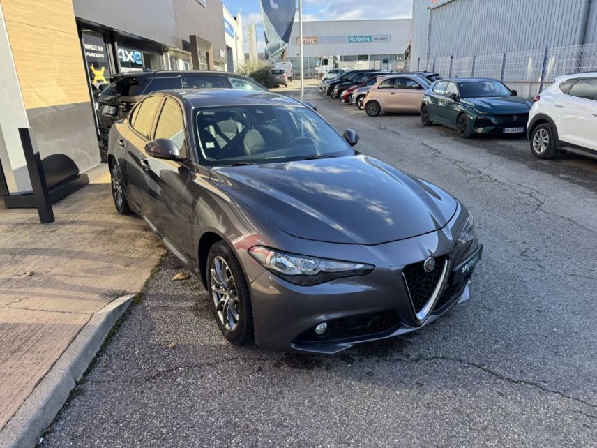 04100 : Hyundai Manosque - Pedinielli - ALFA ROMEO GIULIA MY19 Business - GIULIA - Gris - Boîte automatique - Diesel