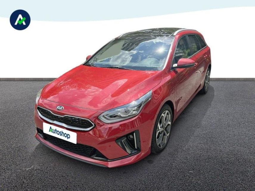 75013 : Hyundai Paris 13 - BPM Cars - KIA Ceed SW - Ceed SW - Rouge Rubis métallisé - Traction - Hybride rechargeable : Essence/Electrique