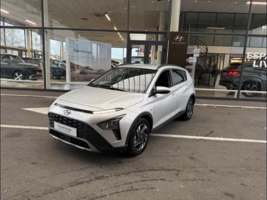 45000 : Hyundai Orléans Motors - HYUNDAI Bayon - Bayon - Sleek Silver Métal - Traction - Essence/Micro-Hybride