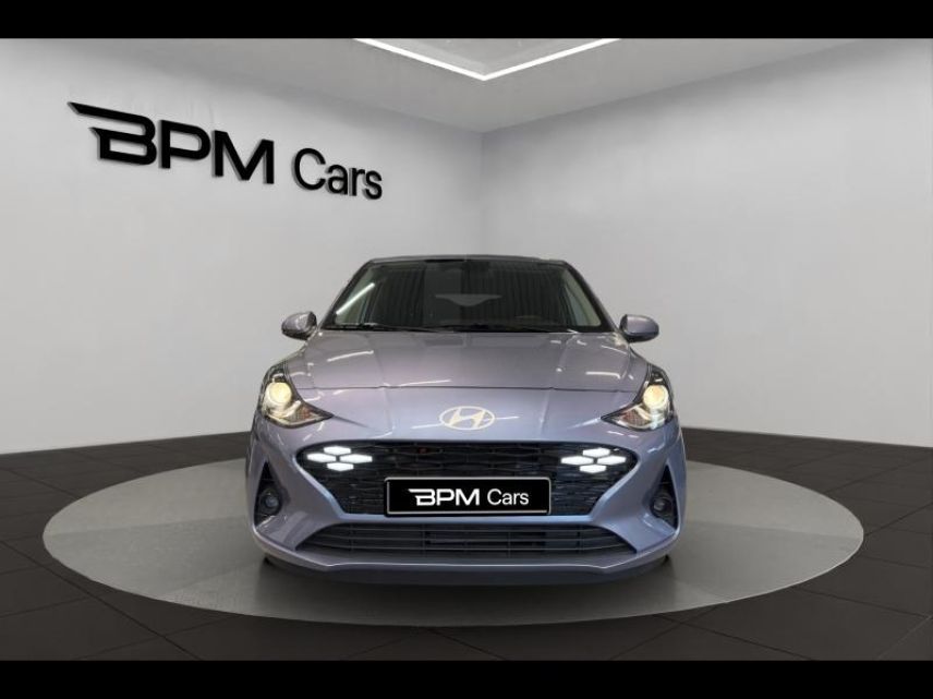 75013 : Hyundai Paris 13 - BPM Cars - HYUNDAI i10 - i10 - Meta Blue Métal - Traction - Essence