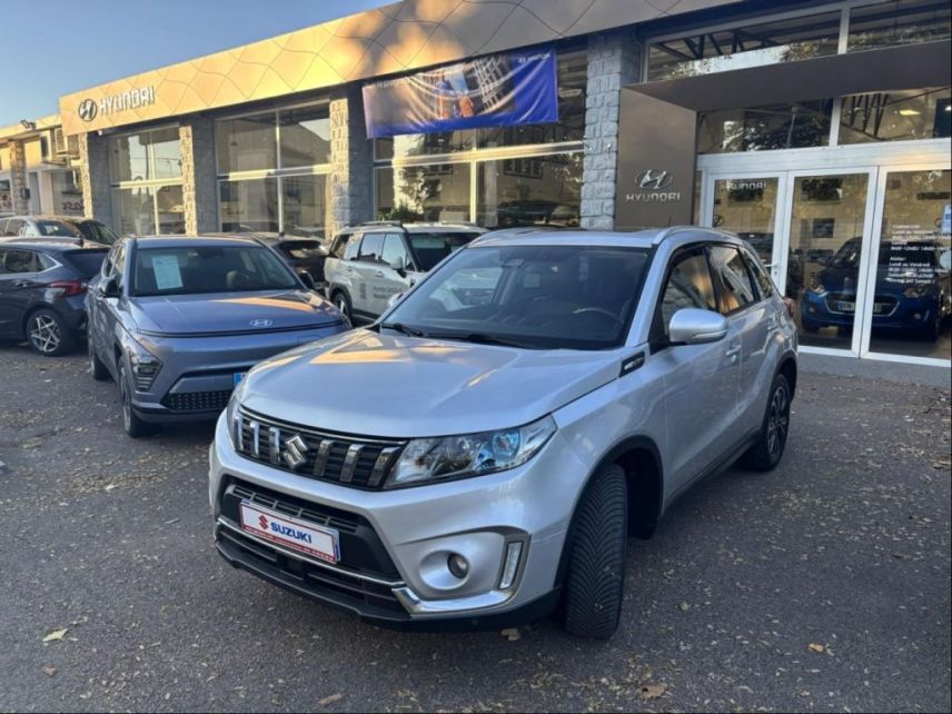 89100 : Hyundai Sens - APS - SUZUKI Vitara - Vitara - Silky Silver métallisé 2 - Transmission intégrale - Essence