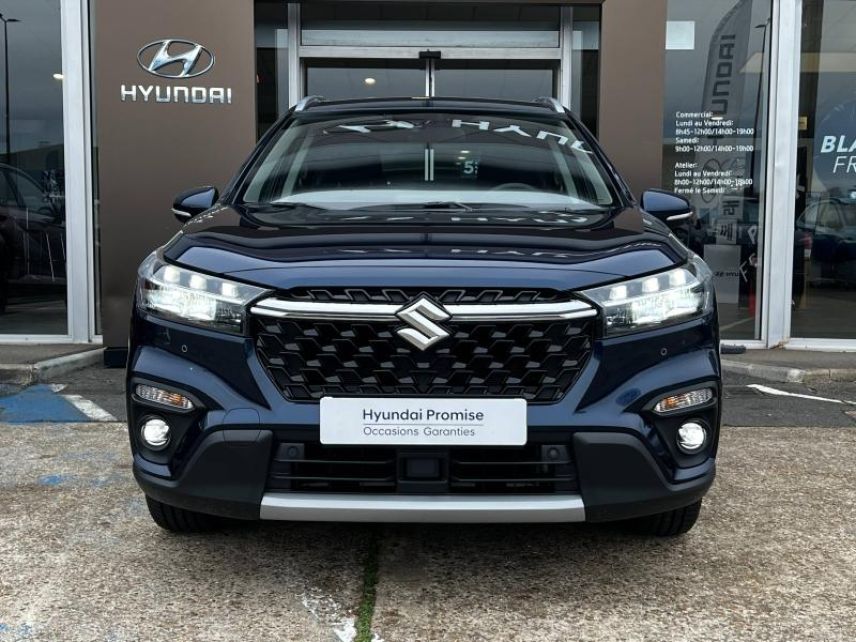72100 : Hyundai Le Mans - GCA LE MANS - SUZUKI S-Cross - S-Cross - Pearl Sphere Blue métallisé - Traction - Hybride : Essence/Electrique