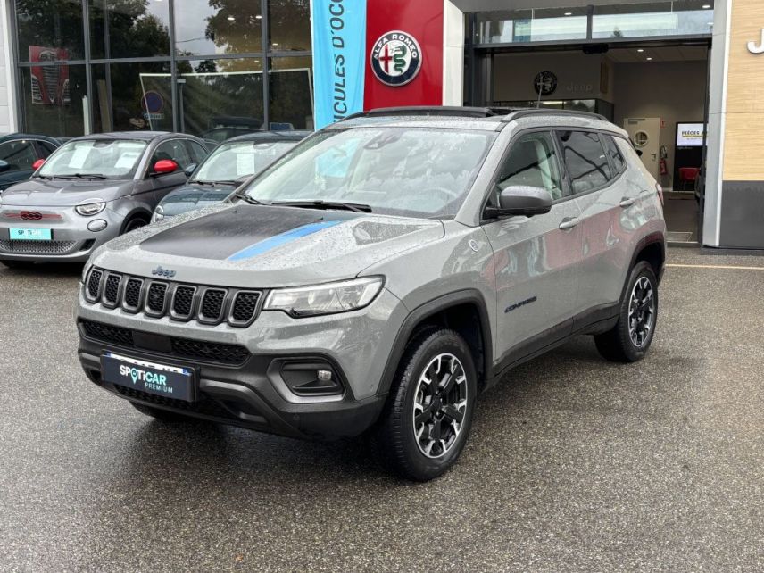 04100 : Hyundai Manosque - Pedinielli - JEEP COMPASS MY20 Trailhawk - COMPASS II - Gris - Boîte automatique - Essence / Courant électrique