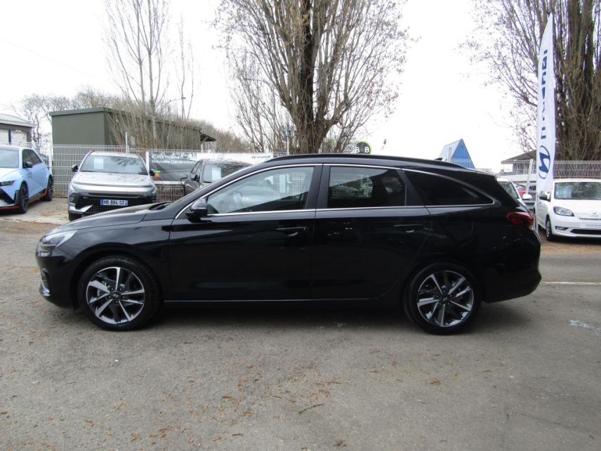 91100 : Hyundai Corbeil-Essonnes - CAP Fournier - HYUNDAI i30 SW Creative - i30 III - Noir - Boîte séquentielle - Essence sans plomb