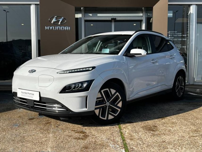 72100 : Hyundai Le Mans - GCA LE MANS - HYUNDAI Kona - Kona - Chalk White Métal - Traction - Electrique