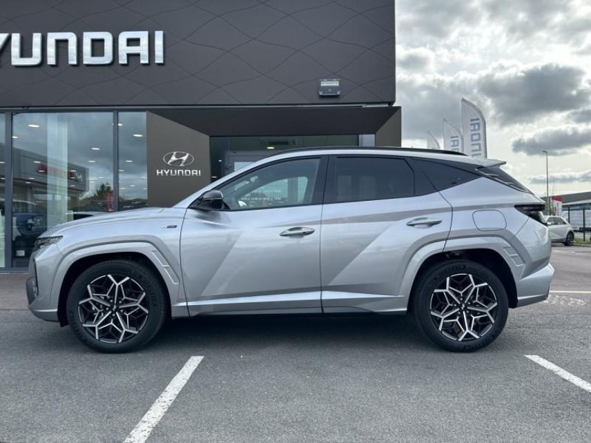57200 : Hyundai Sarreguemines - Theobald Automobiles - HYUNDAI Tucson - Tucson - Shimmering Silver Métal - Traction - Hybride : Essence/Electrique