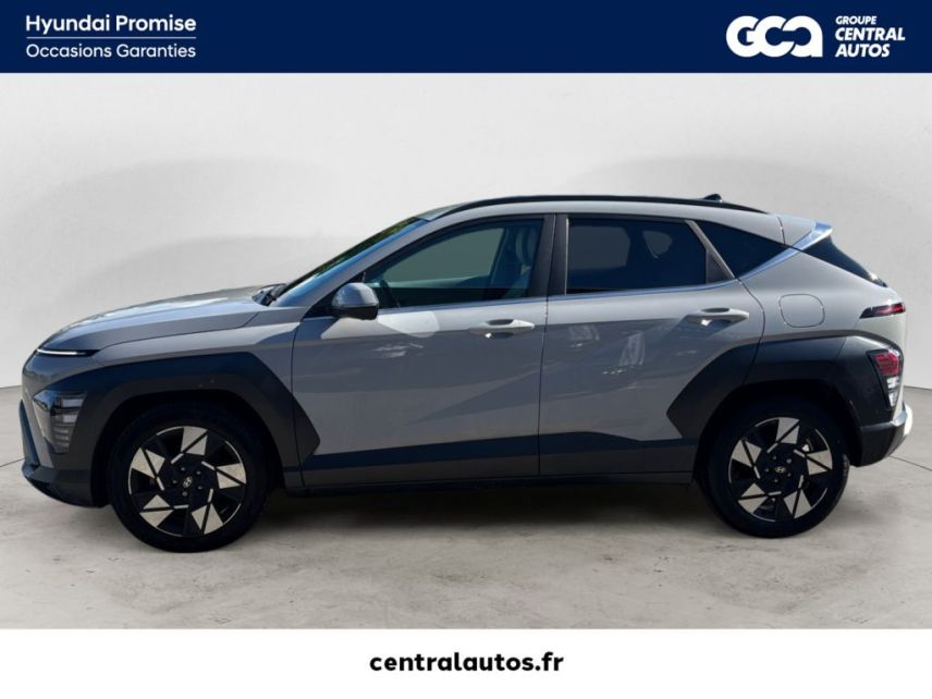 38300 : Hyundai Bourgoin-Jallieu - Groupe Central Autos - HYUNDAI KONA Executive - KONA II - Gris - Automate sequentiel - Essence / Courant électrique