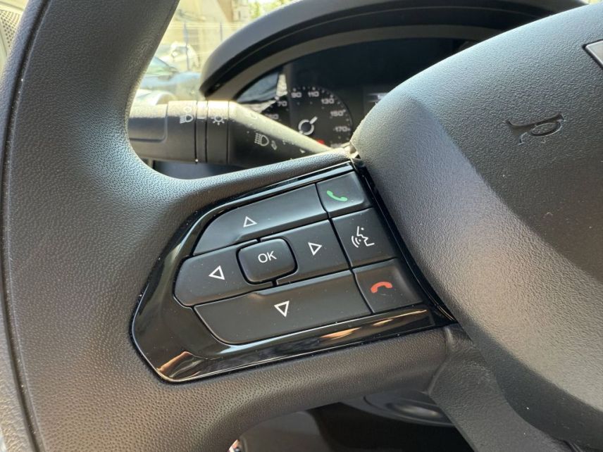 04100 : Hyundai Manosque - Pedinielli - FIAT DUCATO FOURGON  - DUCATO IV - Blanc - Boîte manuelle - Diesel