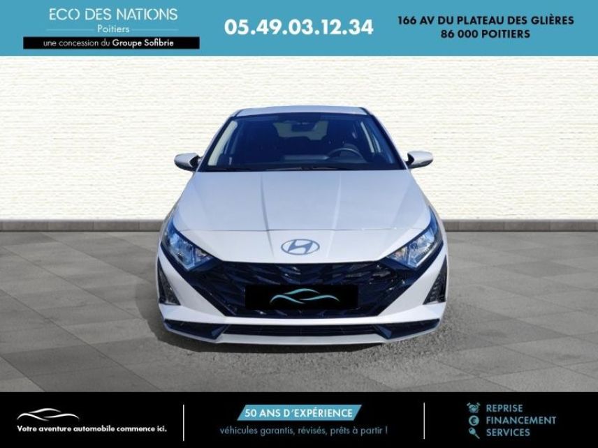 86000 : Hyundai Poitiers - Eco des Nations - HYUNDAI i20 - i20 - Gris - Traction - Essence