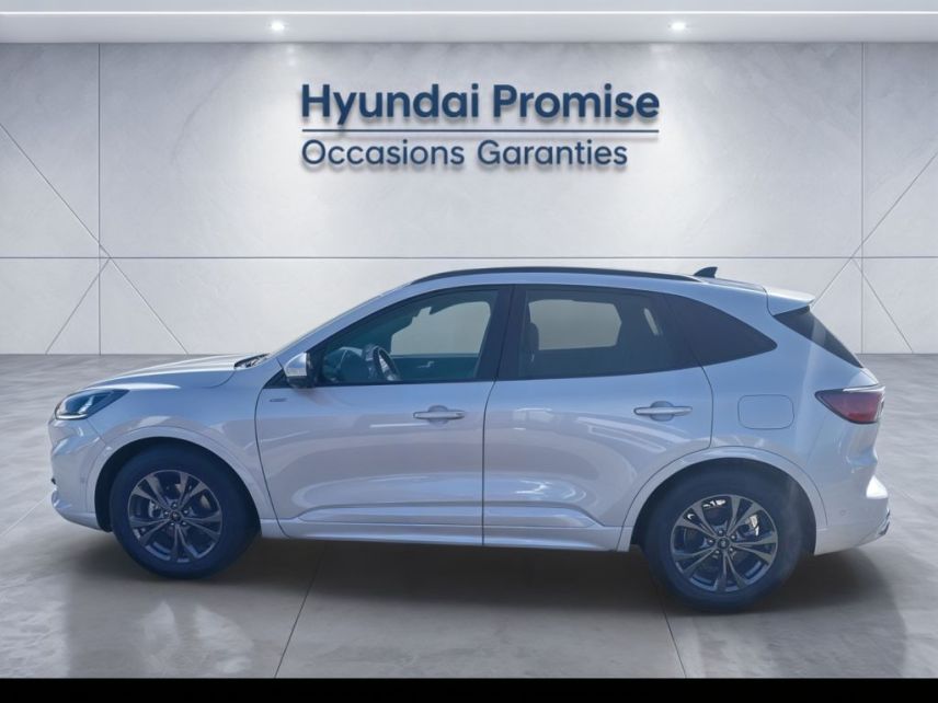 31683 : Hyundai Toulouse Sud Labège - Automobiles Delahaye - FORD KUGA ST-Line - KUGA III - Blanc - Automate à fonct. Continu - Essence / Ethanol / Courant électrique