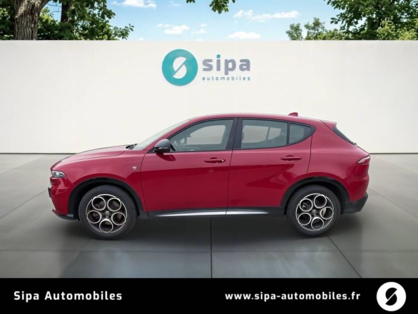 33260 : Hyundai Arcachon - Sipa Automobiles - ALFA ROMEO TONALE Veloce - TONALE - ROUGE ALFA - Automate sequentiel - Essence sans plomb
