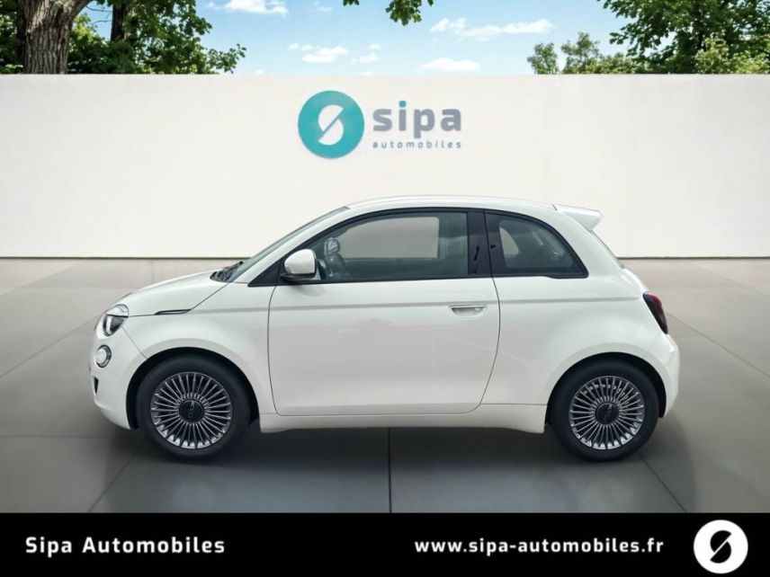 31200 : Hyundai TOULOUSE NORD - AUTO NORD - FIAT 500e BERLINE MY22 SERIE 1 STEP 2 Icône - 500 III ELECTRIQUE - Ice White - Automate à fonct. Continu - Courant électrique