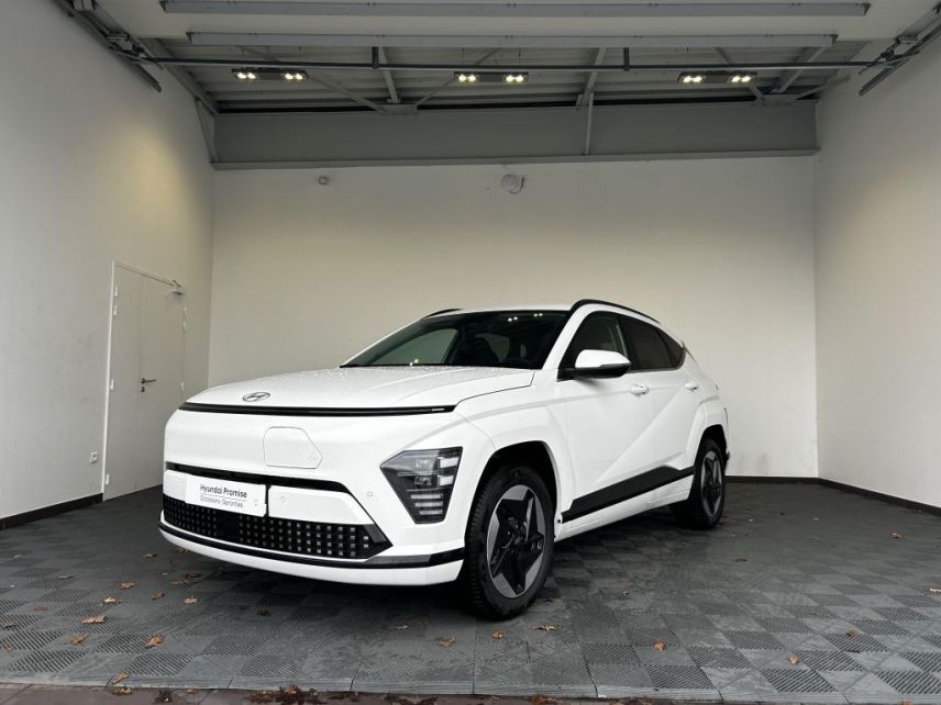 85000 : Hyundai MoceanRent | La Roche-sur-Yon - Océane Auto - HYUNDAI KONA Creative - KONA II - Blanc - Automate sequentiel - Essence / Courant électrique