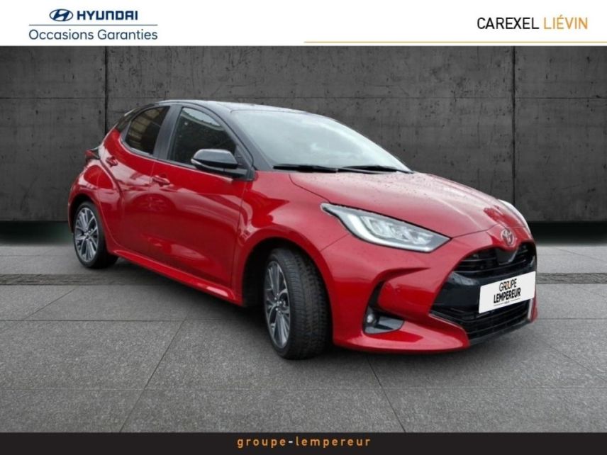 62800 : Hyundai Lens - Groupe Lempereur - TOYOTA Yaris - Yaris - Bi-ton Rouge Intense / Toit noir - Traction - Hybride : Essence/Electrique