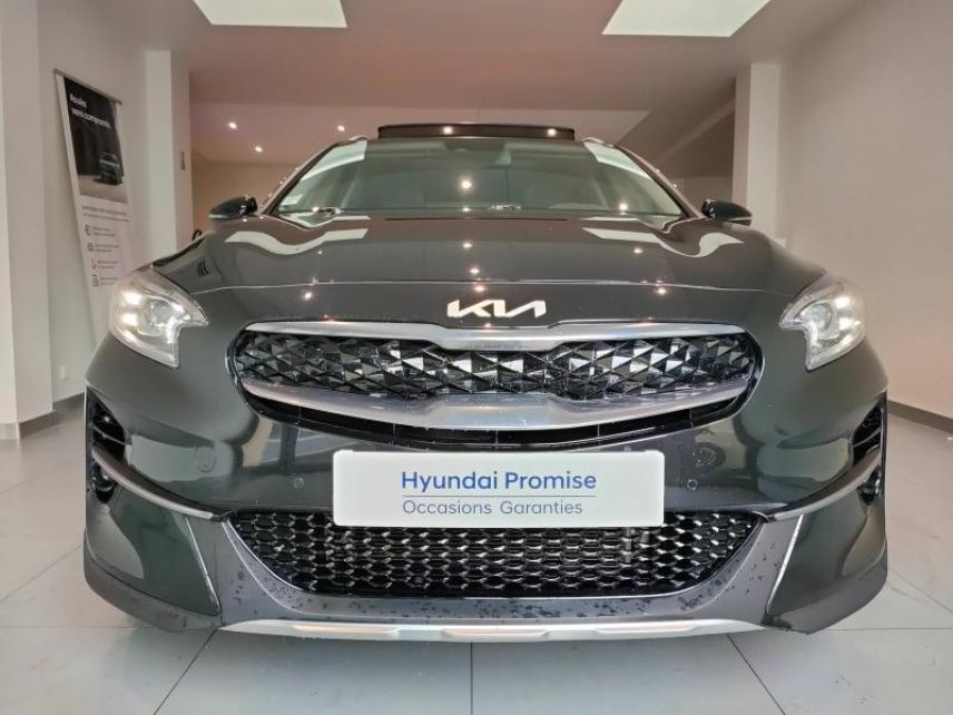 78000 : Hyundai Versailles - SOCOHY - KIA XCeed - XCeed - Noir Basalte métallisé - Traction - Hybride rechargeable : Essence/Electrique