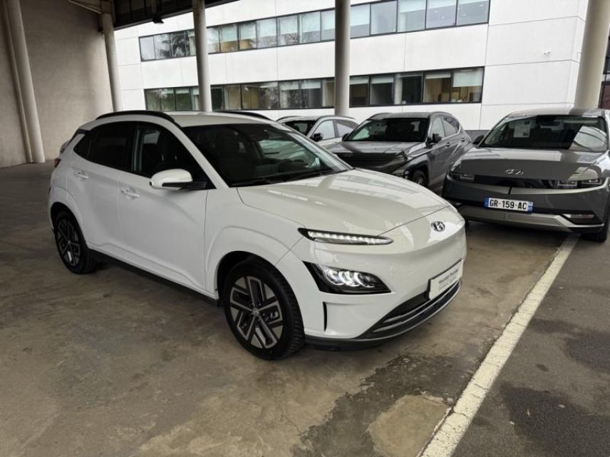 45000 : Hyundai Orléans Motors - HYUNDAI Kona - Kona - Chalk White Métal - Traction - Electrique
