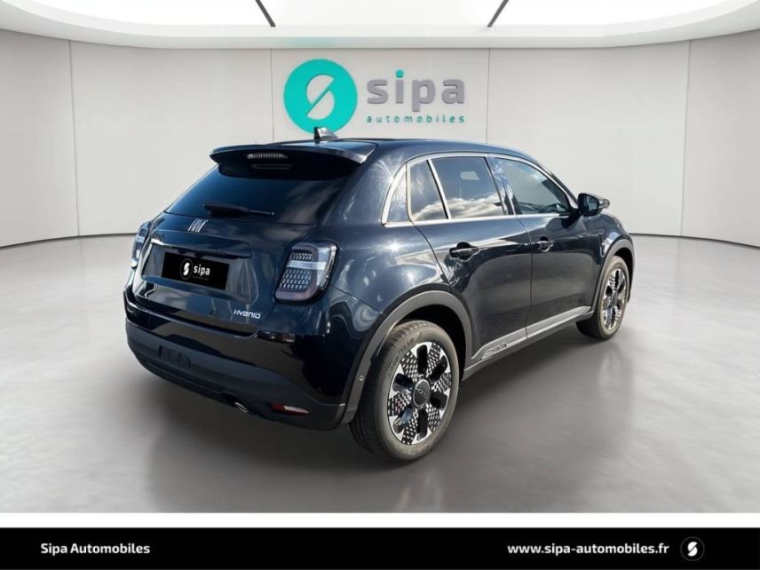 33260 : Hyundai Arcachon - Sipa Automobiles - FIAT 600 La Prima - 600 - NOIR - Boîte automatique - Essence sans plomb