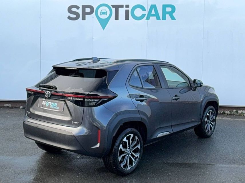 33140 : Hyundai Bordeaux Sud Villenave d'Ornon - Sipa Automobiles - TOYOTA YARIS CROSS HYBRIDE Design - YARIS CROSS - Gris - Automate à fonct. Continu - Essence / Courant électrique