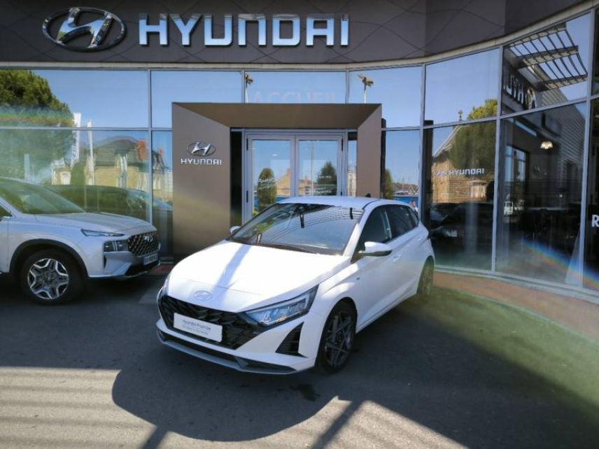 19100 : Hyundai Brive-la-Gaillarde - Garage Pouget - HYUNDAI i20 - i20 - Atlas White - Traction - Essence