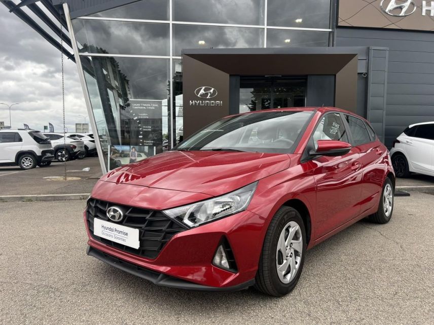 21300 : Hyundai Dijon - Privilège Automobiles - HYUNDAI i20 Initia - i20 III - dragon red - Boîte manuelle - Essence sans plomb