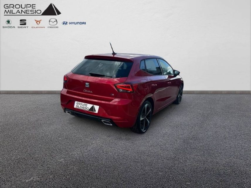 13730 : Hyundai Marignane - Cap Milanesio - SEAT IBIZA FR - IBIZA V - rouge - Automate sequentiel - Essence sans plomb