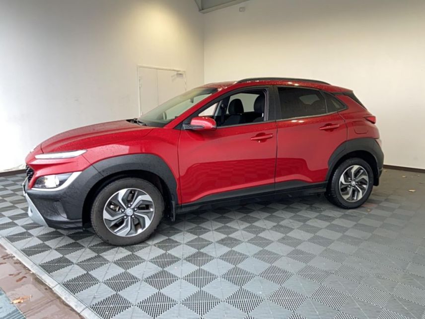85000 : Hyundai MoceanRent | La Roche-sur-Yon - Océane Auto - HYUNDAI KONA HYBRID Intuitive - KONA - Rouge - Automate sequentiel - Essence / Courant électrique