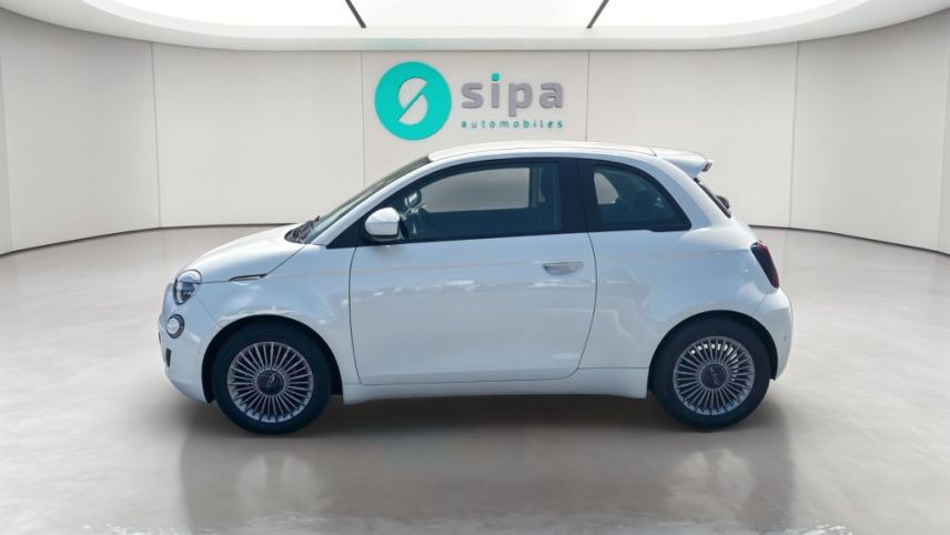 33140 : Hyundai Bordeaux Sud Villenave d'Ornon - Sipa Automobiles - FIAT 500e BERLINE Nouvelle 500 - 500 III ELECTRIQUE - Blanc - Automate à fonct. Continu - Courant électrique