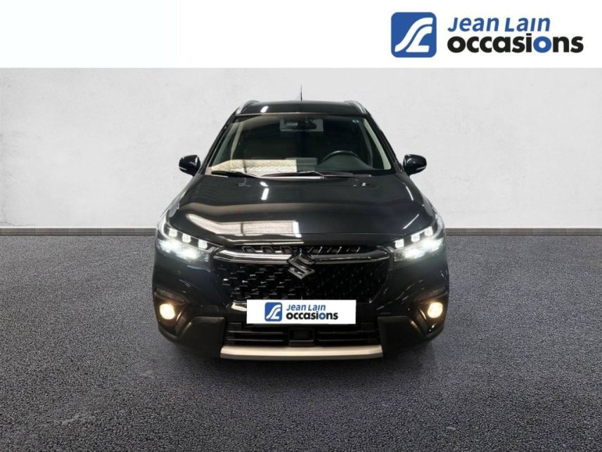 73290 : Hyundai Chambéry - Jean Lain Mobilités - SUZUKI S-CROSS Privilège - S-CROSS II - Noir - Boîte manuelle - Essence sans plomb