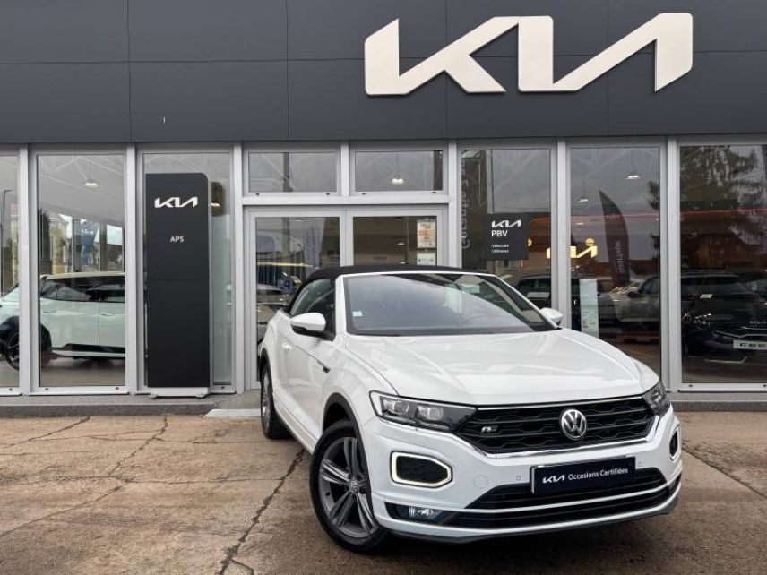 89100 : Hyundai Sens - APS - VOLKSWAGEN T-Roc Cabriolet - T-Roc Cabriolet - Blanc Pur, capote noire - Traction - Essence