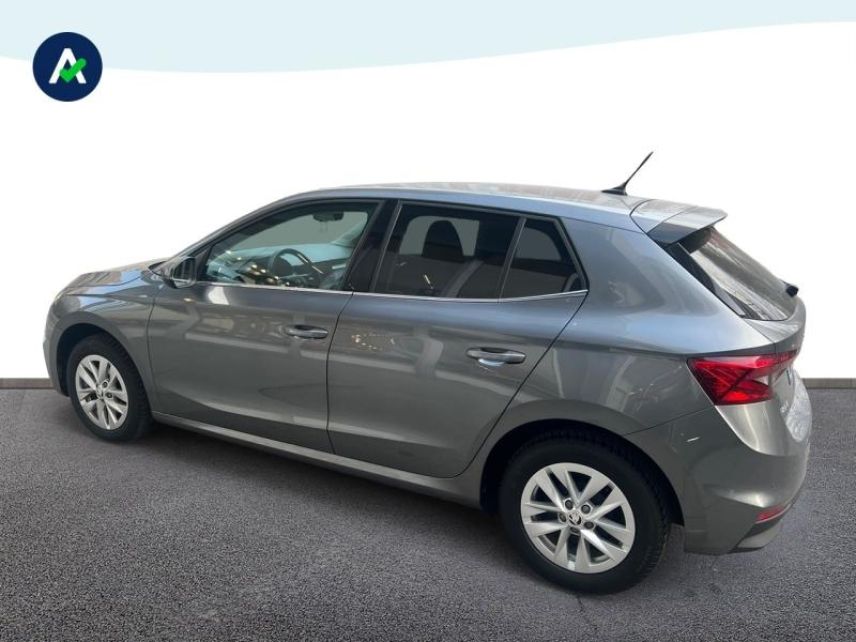 75013 : Hyundai Paris 13 - BPM Cars - SKODA Fabia - Fabia - Bleu - Traction - Essence