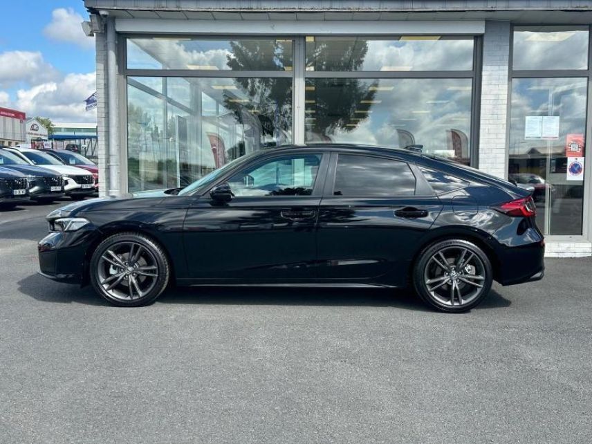 57200 : Hyundai Sarreguemines - Theobald Automobiles - HONDA Civic - Civic - Noir Cristal Nacré - Traction - Hybride : Essence/Electrique